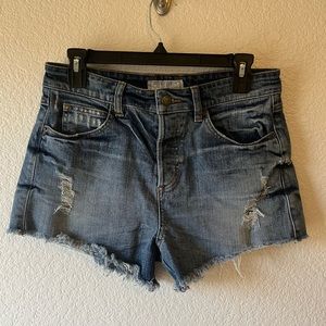 Guess short denim shorts size 28.